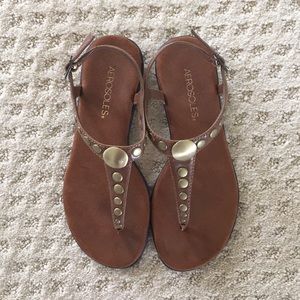 Aerosoles sandals!